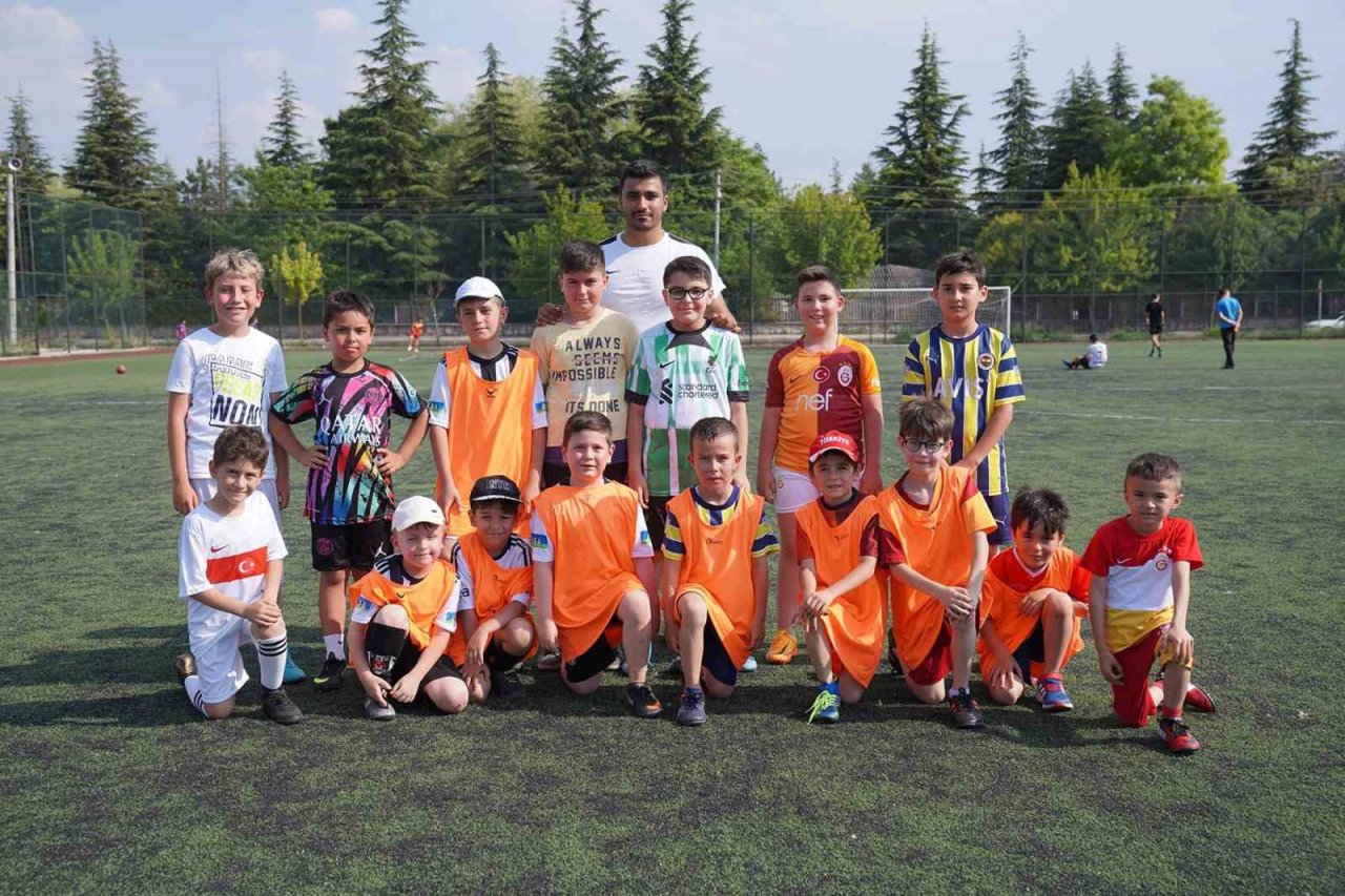 Futbol yaz okulu başladı