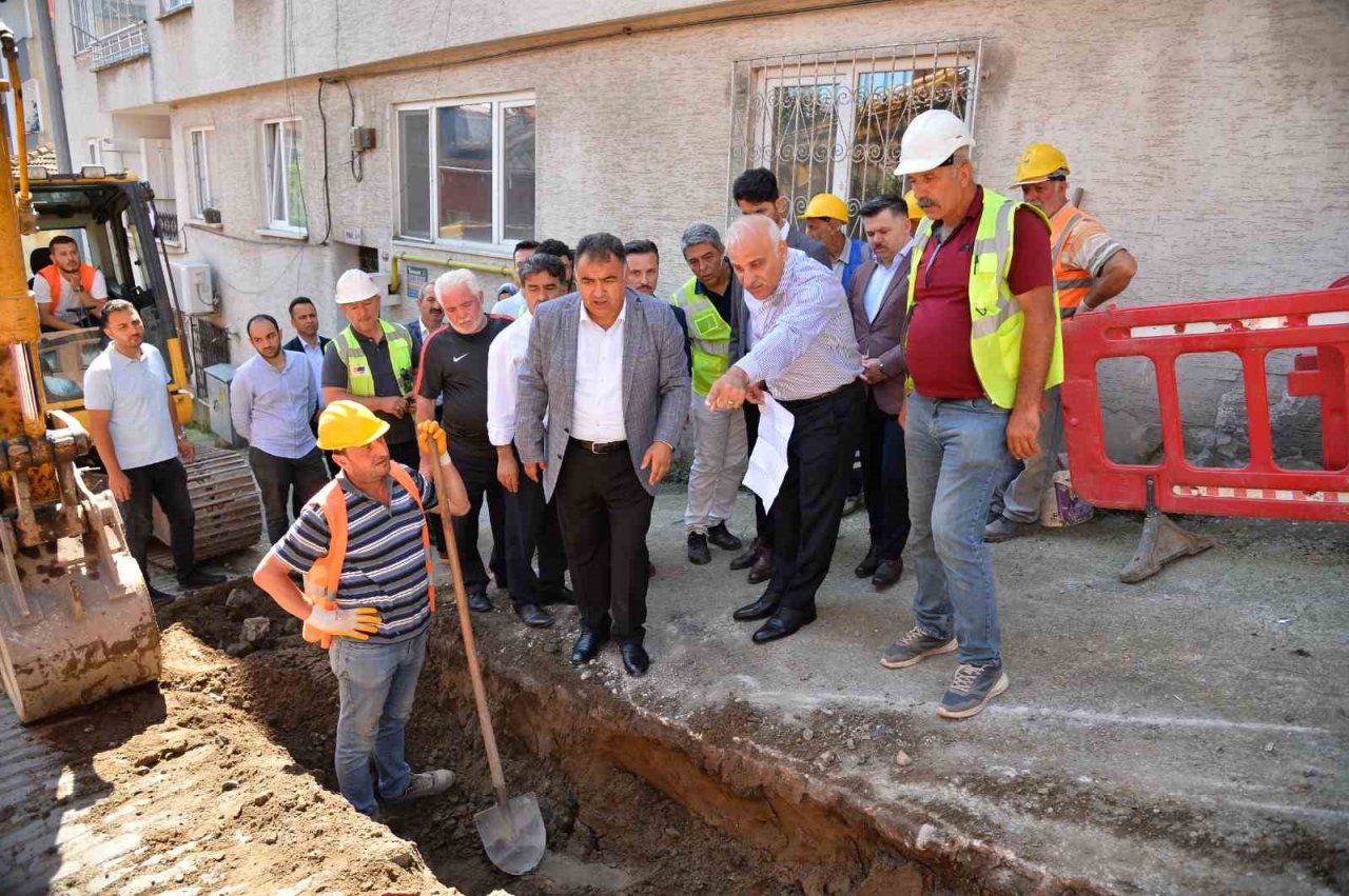 Trabzon kent merkezinde içme suyu altyapı çalışmaları devam ediyor