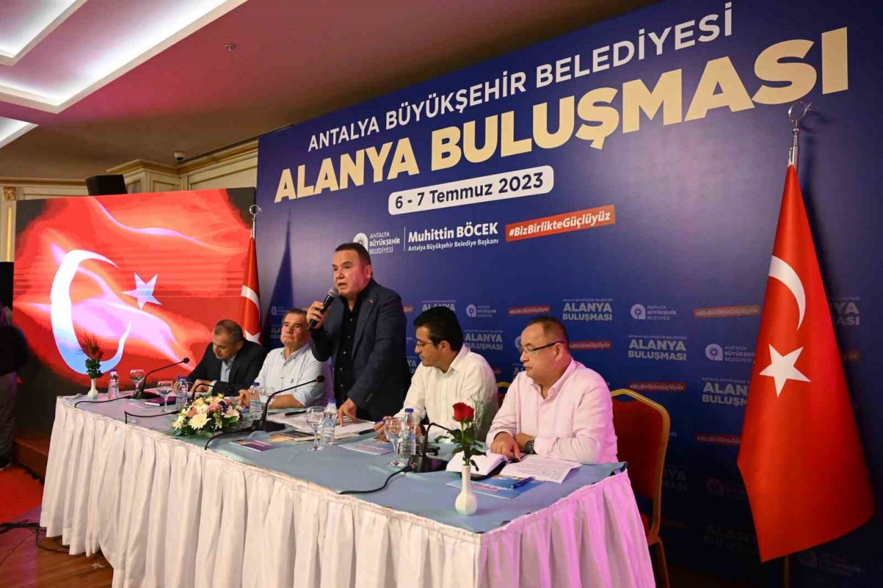Başkan Böcek: “Alanya’da alt yapıya 1 milyar 523 milyon liralık yatırım yaptık”
