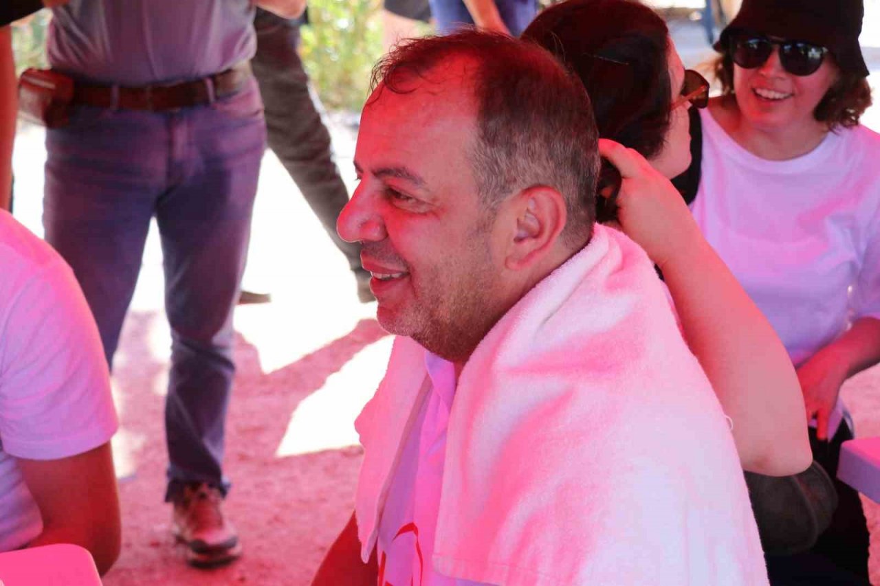 Tanju Özcan CHP’de değişim için başlattığı yürüyüşte Ankara il sınırına ulaştı