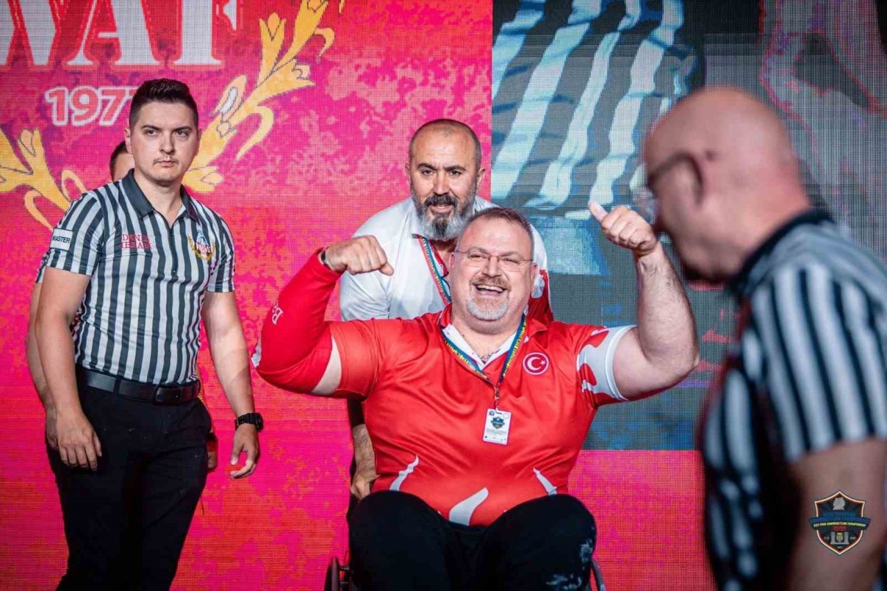 Dünya bu bileği bükemiyor