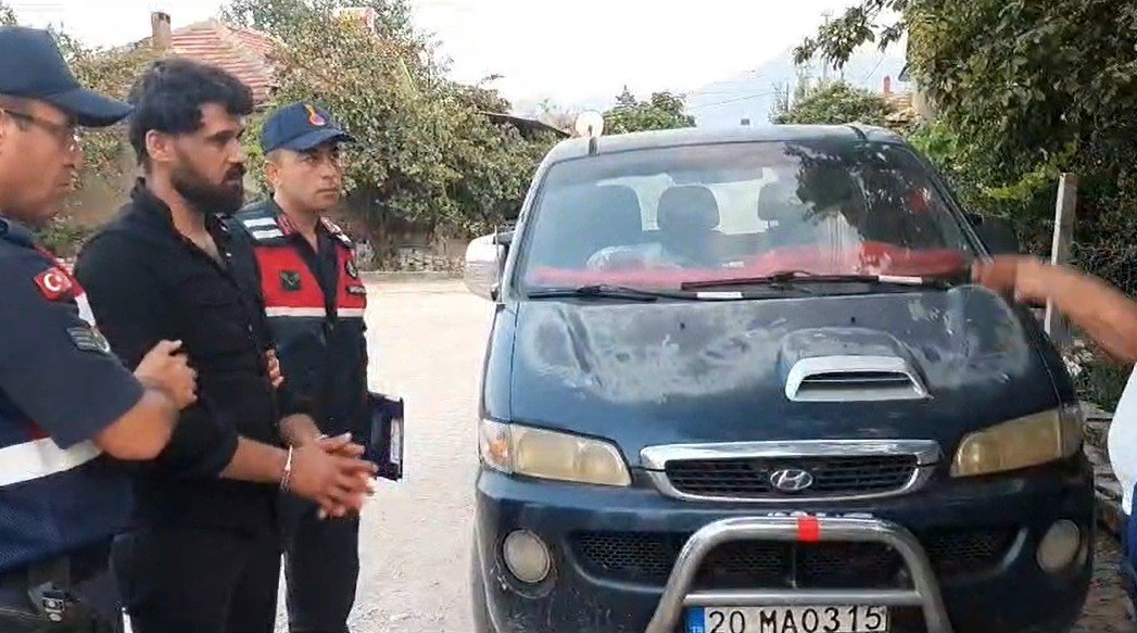 Anne, çocuğunu ezerek ölümüne neden olan kardeşi için yalan ifade verdi