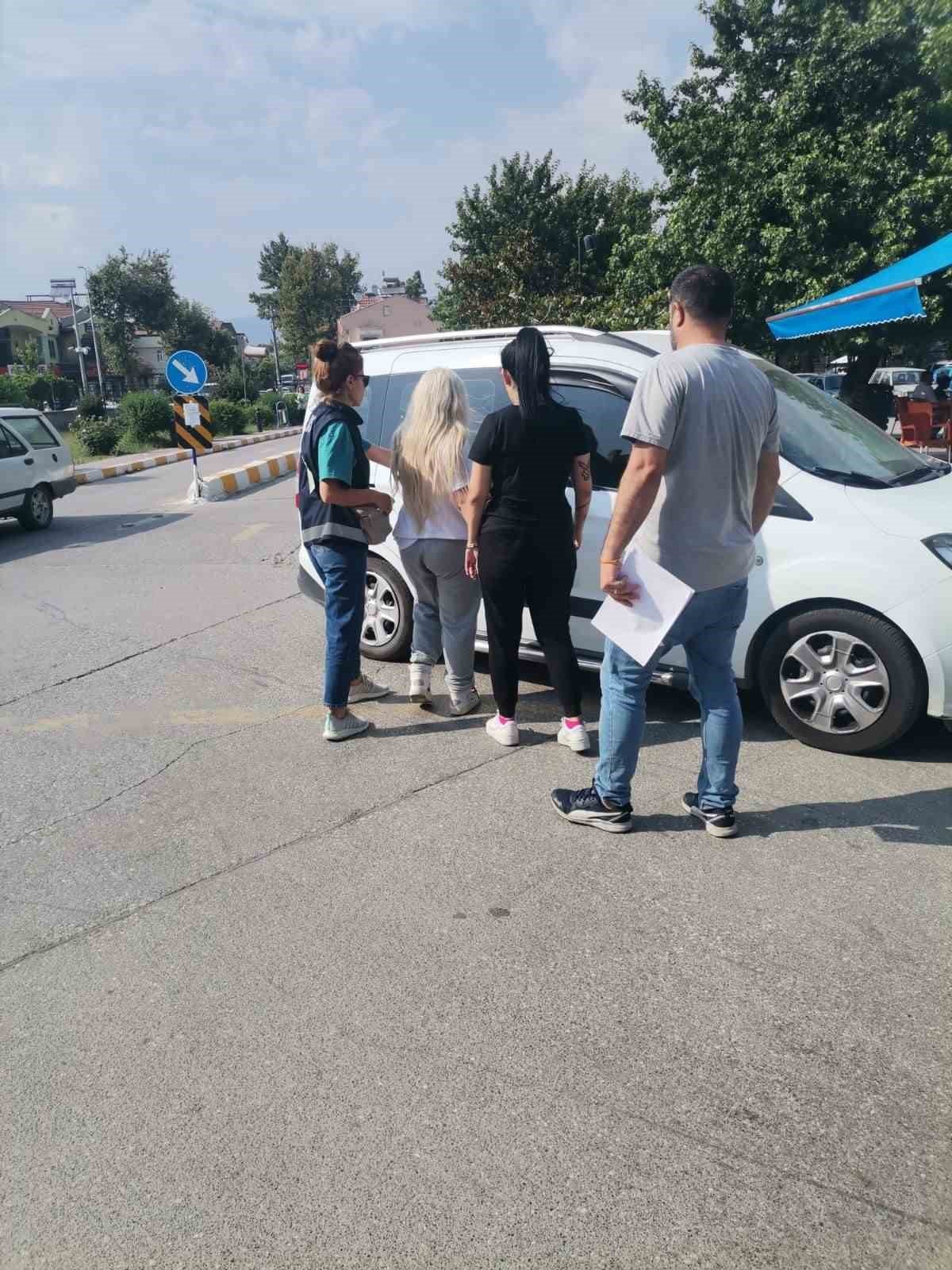 Fethiye’de önce gasp ettiler sonra uyuşturucu madde ile yakalandılar