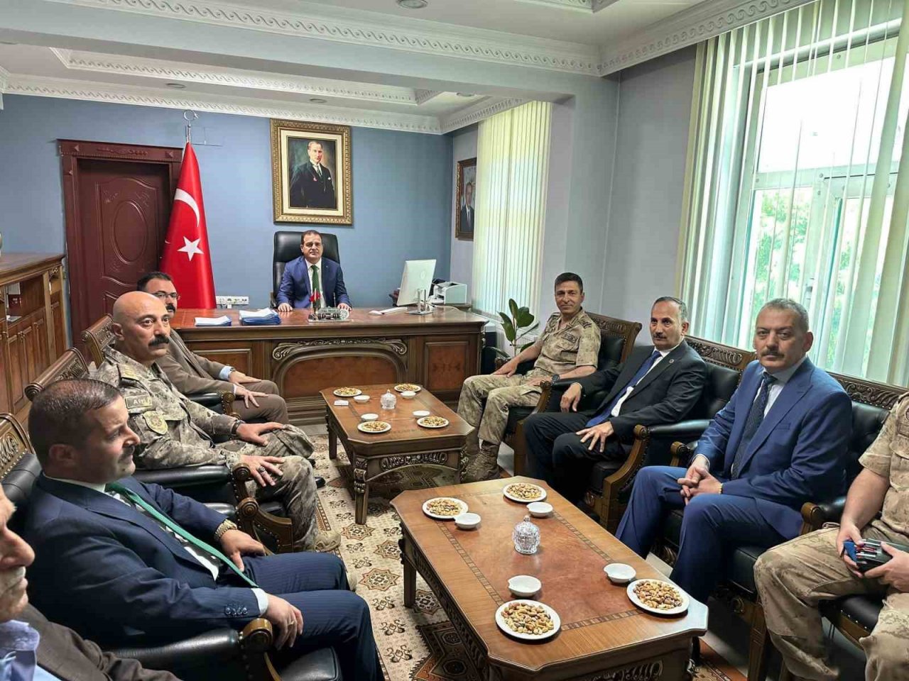 Vali İdris Akbıyık Şemdinli’de incelemelerde bulundu