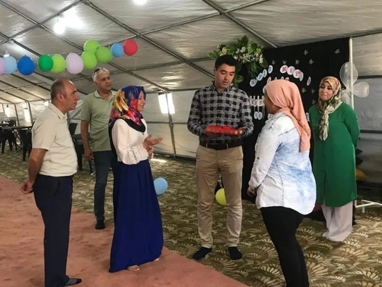 Çadır kentte Kur’an kursu eğitimi