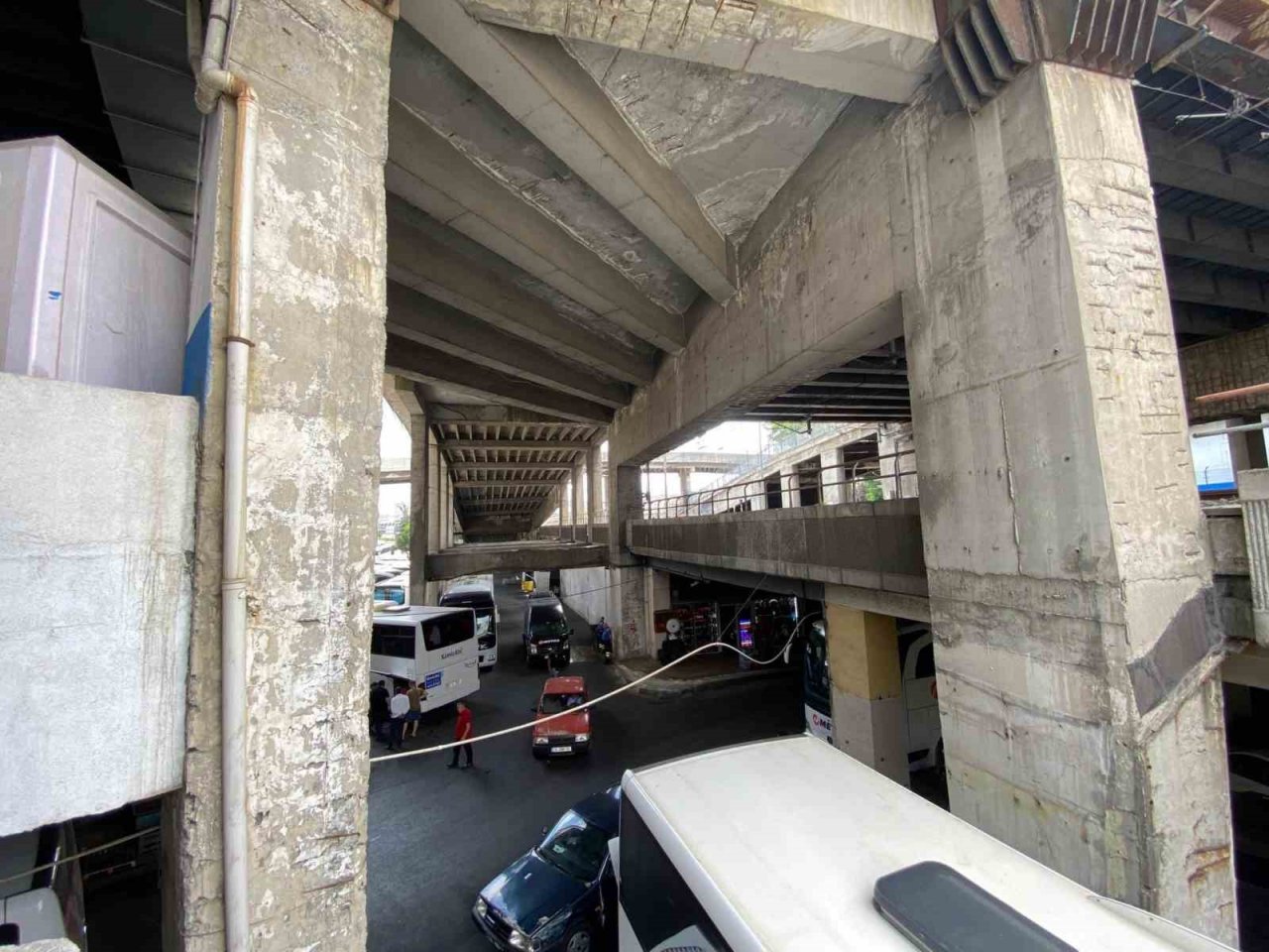 Büyük İstanbul Otogarı çürüyor