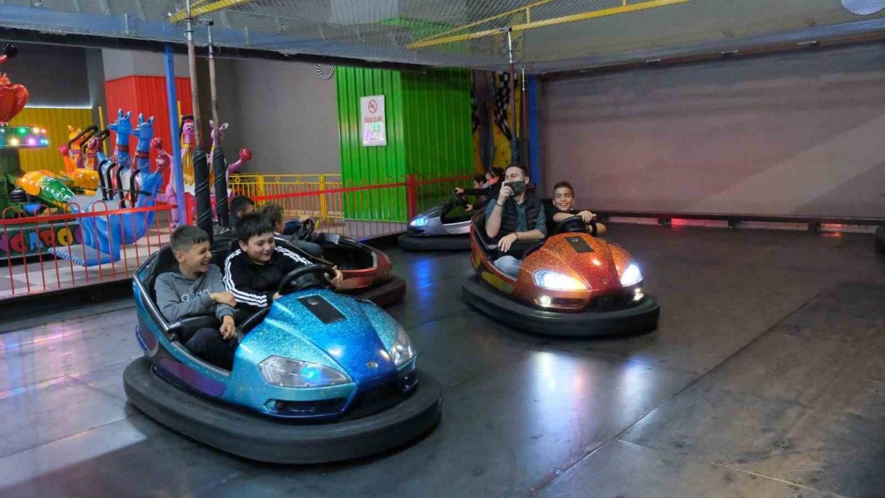 Kırsal mahalle çocuklarına şehir gezisi