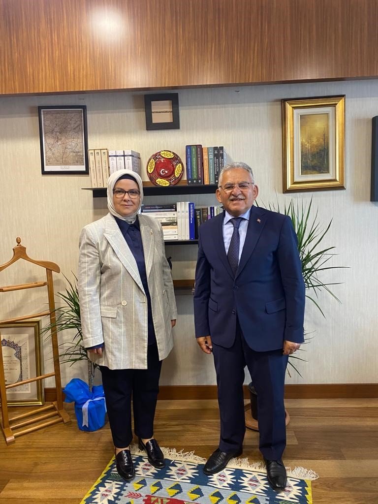 Başkan Büyükkılıç’tan Kayseri Milletvekillerine TBMM’de ziyaret