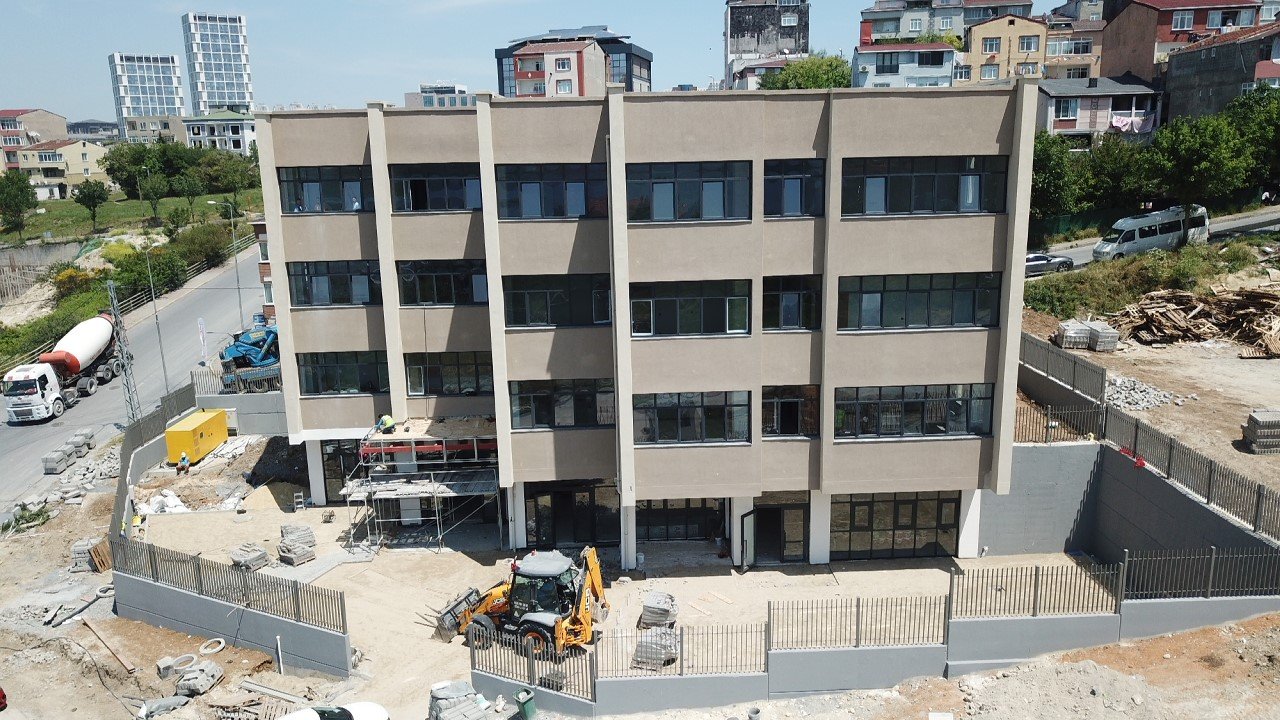 Yarımburgaz Semt Konağı’nın açılışı için geri sayım başladı