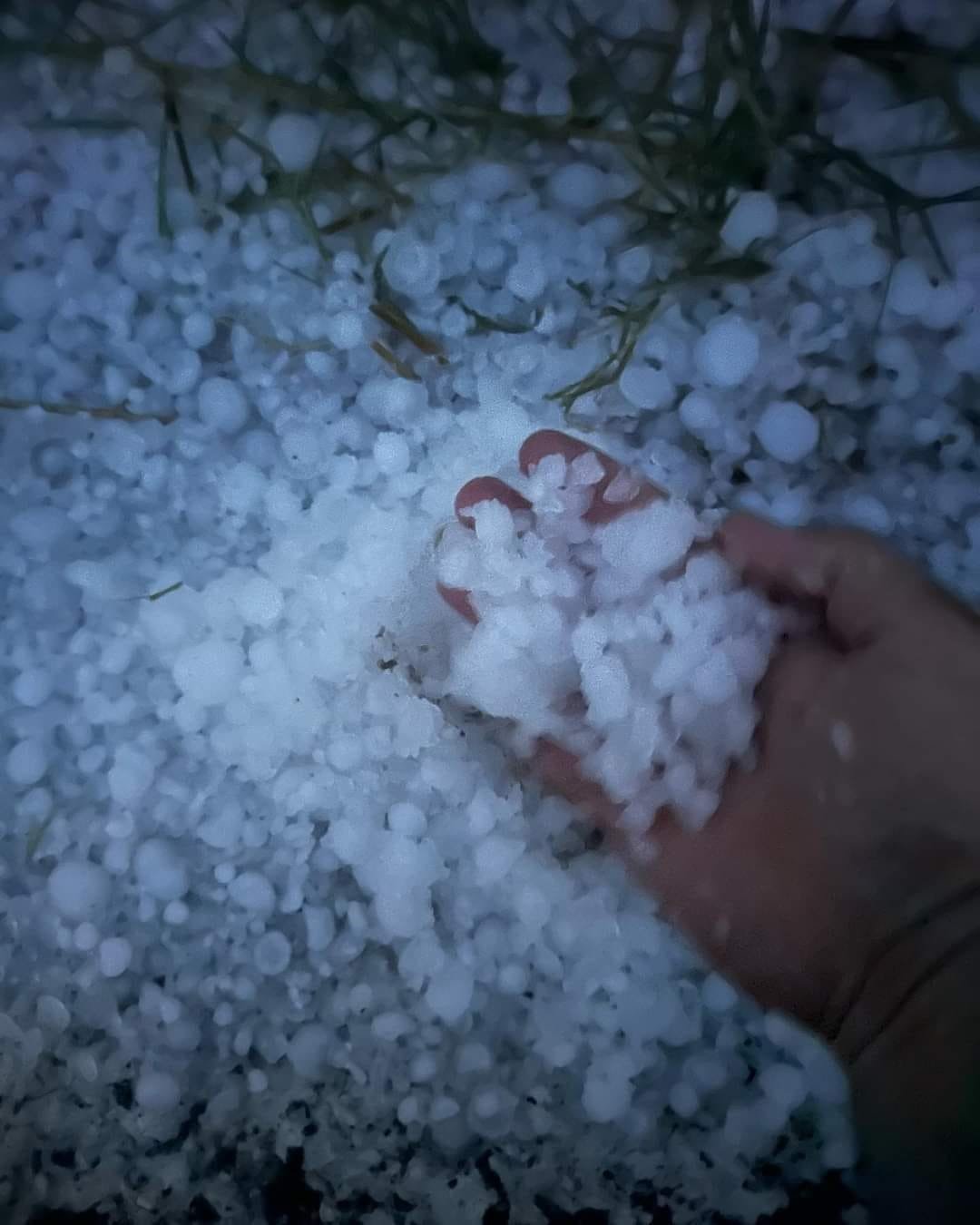 Manisa’daki fırtına ve dolunun yol açtığı zarar tespit edilmeye başlandı