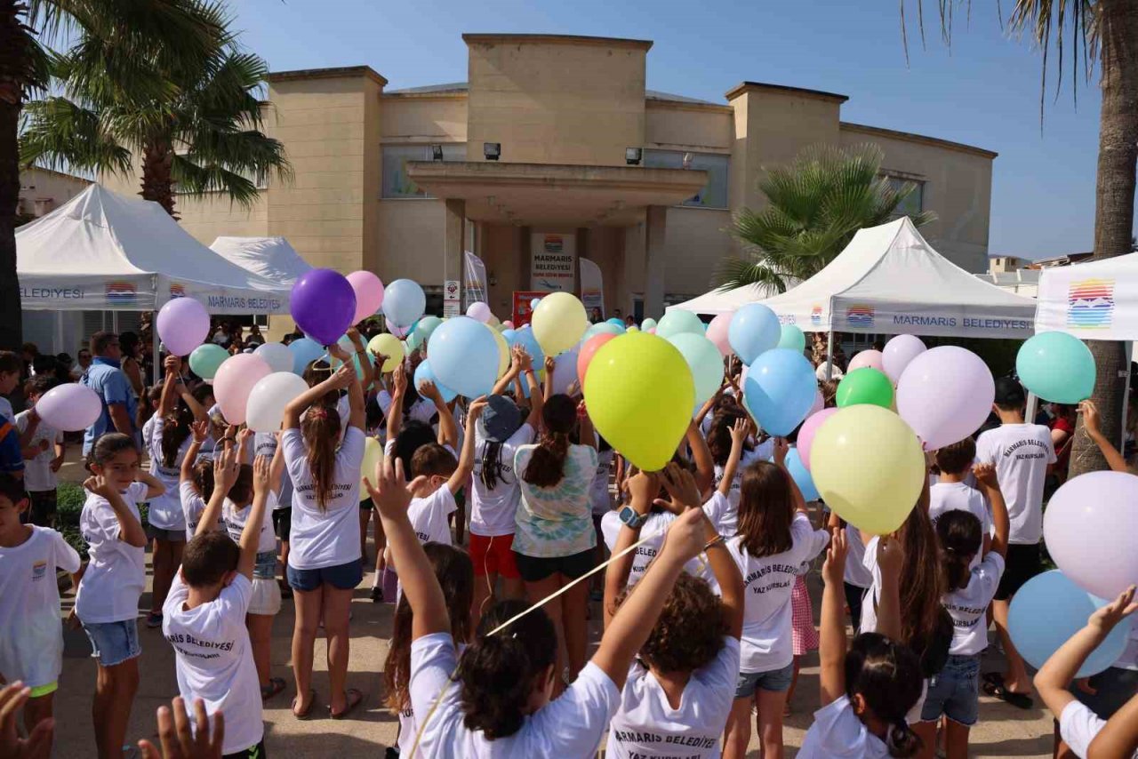Marmaris’te yaz kursları renkli başladı