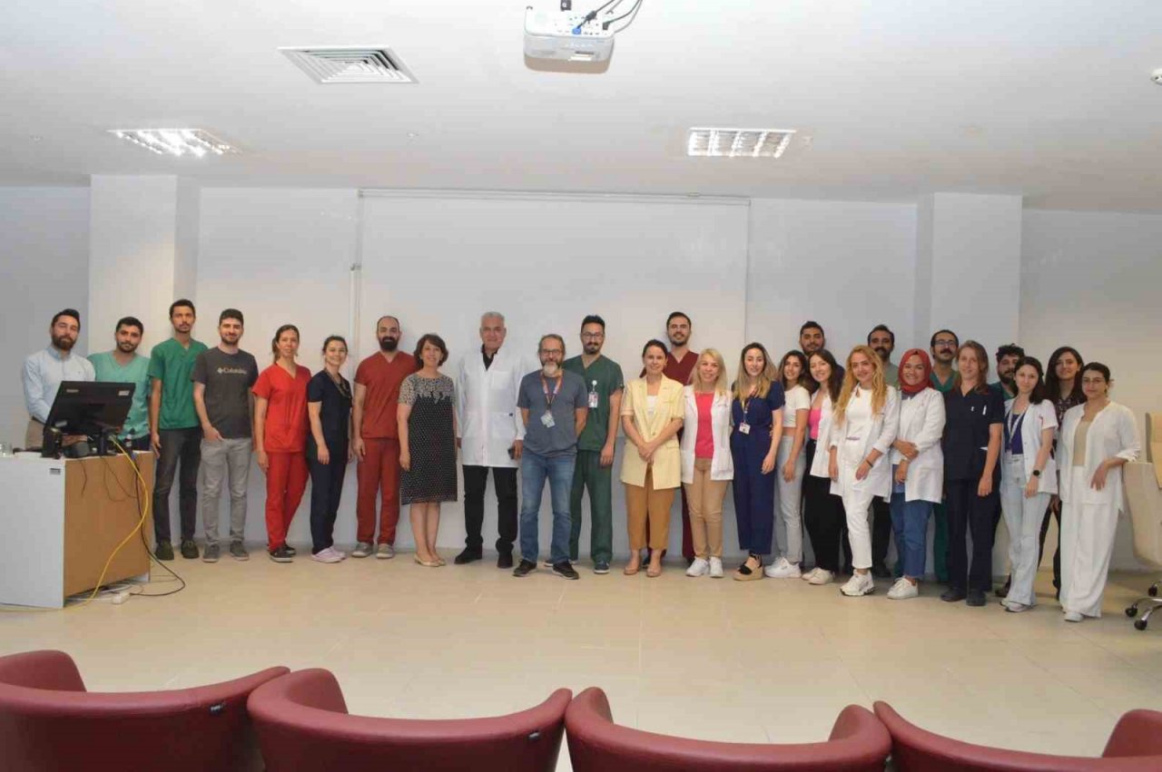 Muğla’da yara iyileşmesinde doku faktörleri sunumu gerçekleştirildi