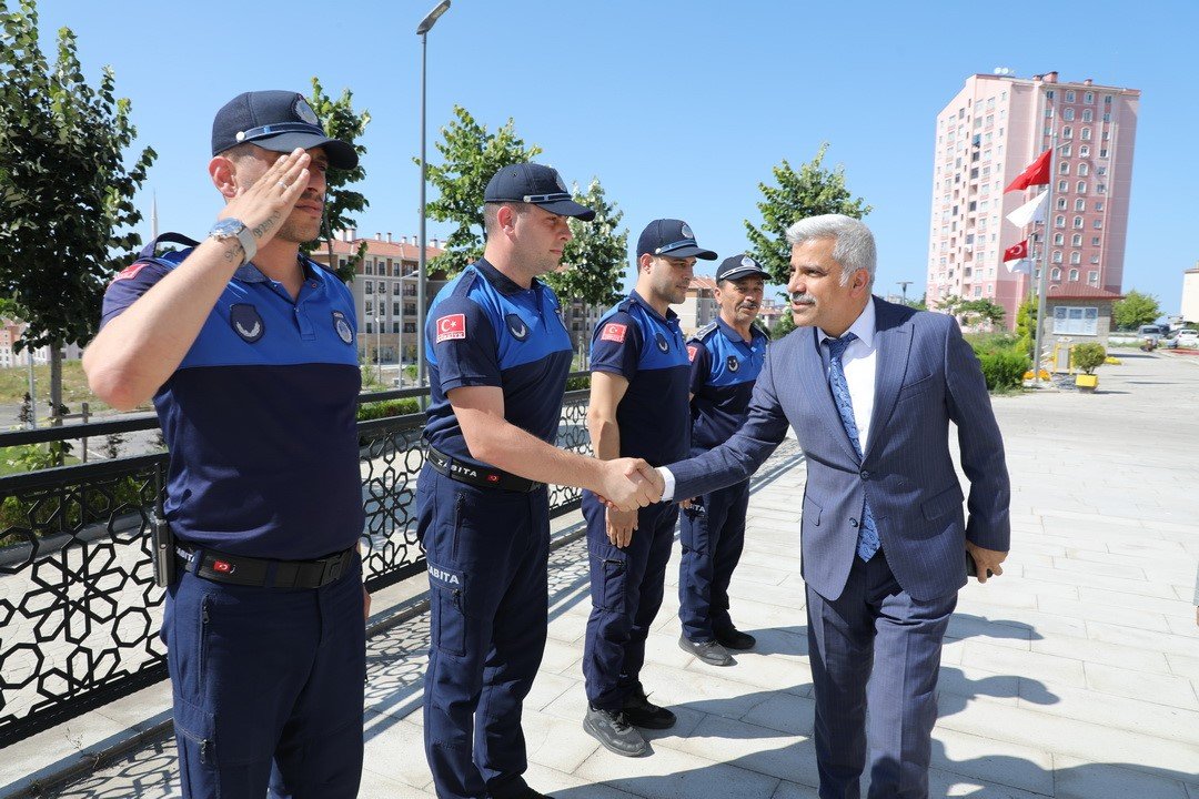 Demirtaş: “Emniyet teşkilatımız bizlerin gurur kaynağıdır”