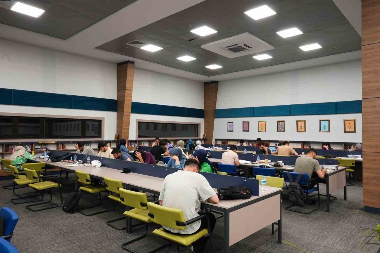 Şehitkamil’de 52 bin öğrenci kütüphaneden faydalanıyor