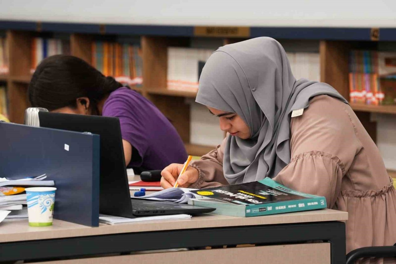 Şehitkamil’de 52 bin öğrenci kütüphaneden faydalanıyor