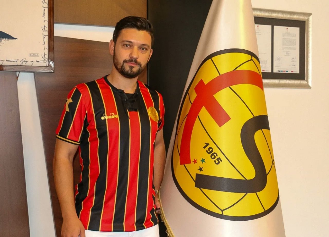 Eskişehirspor’a şampiyon Anadolu Üniversitesi’nden orta saha takviyesi