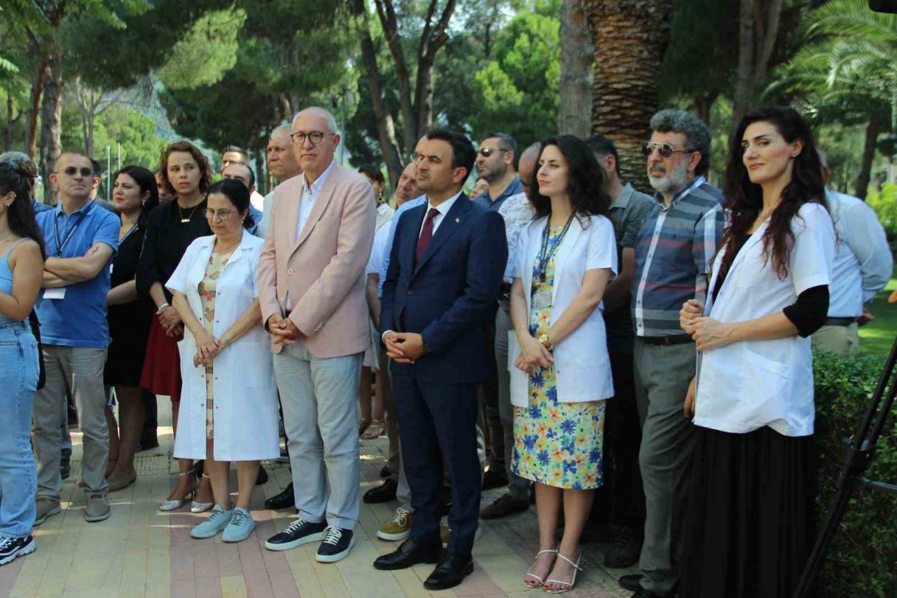 Türkiye’nin ilk obezite polikliniği DEÜ’de açıldı