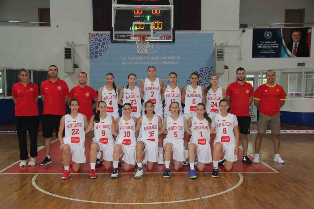 Hazırlık maçı: U20 Kadın Basketbol Milli Takımı: 63 - Karadağ: 73