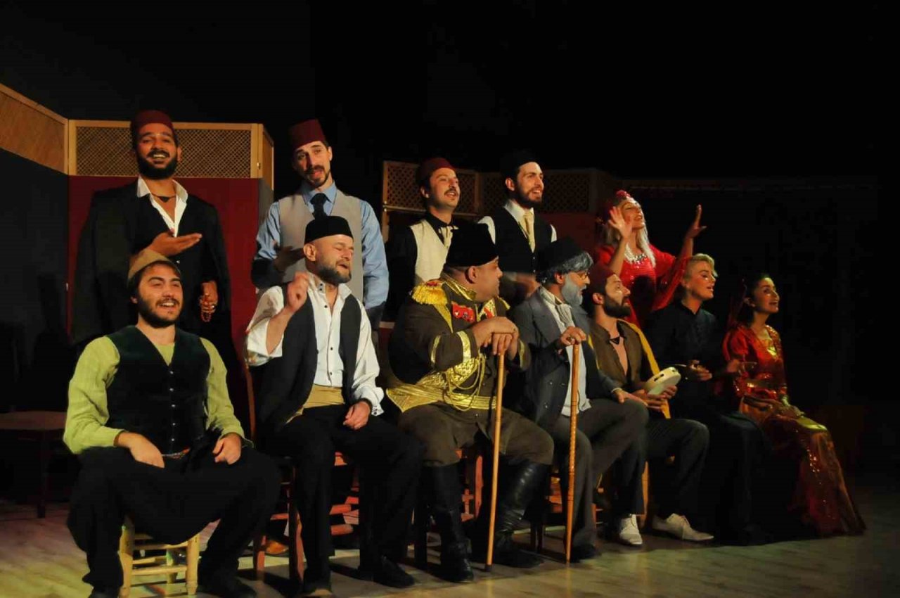 Fehim Paşa Konağı tiyatrosu Akşehir’de sergilendi