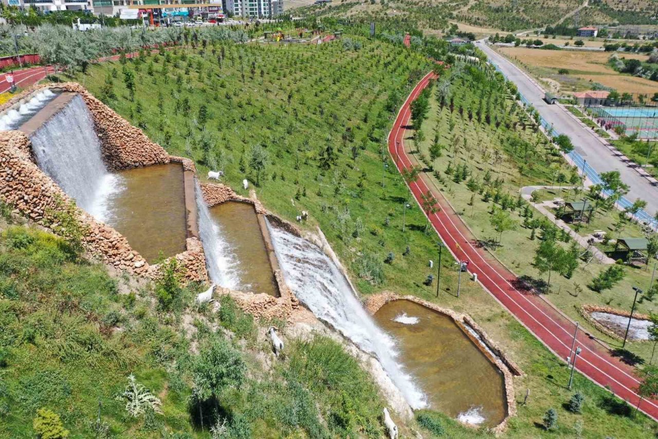 Keçiören’de devasa park ve spor kompleksi