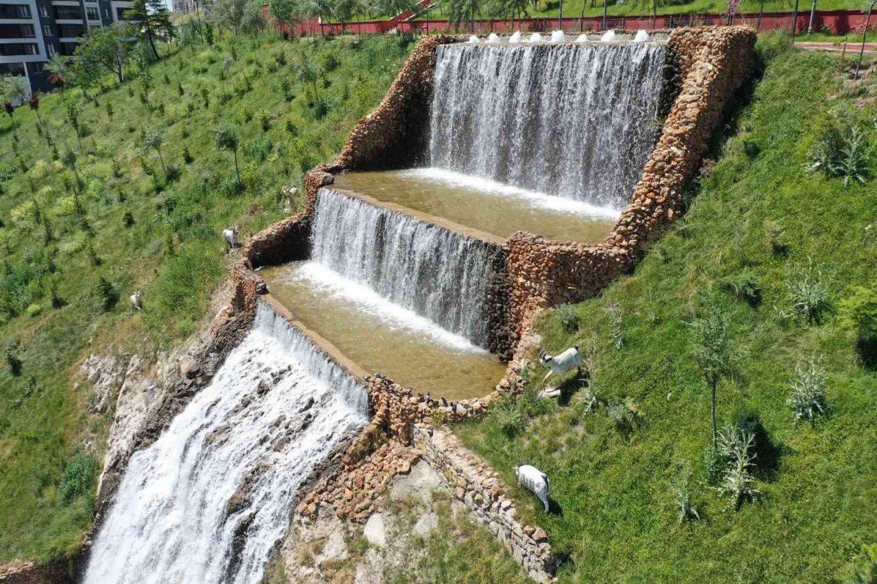 Keçiören’de devasa park ve spor kompleksi