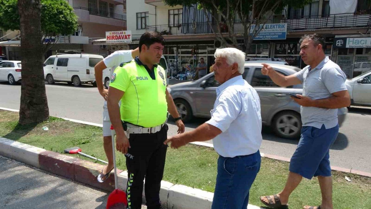 Otomobilin çarptığı yaya yaraladı