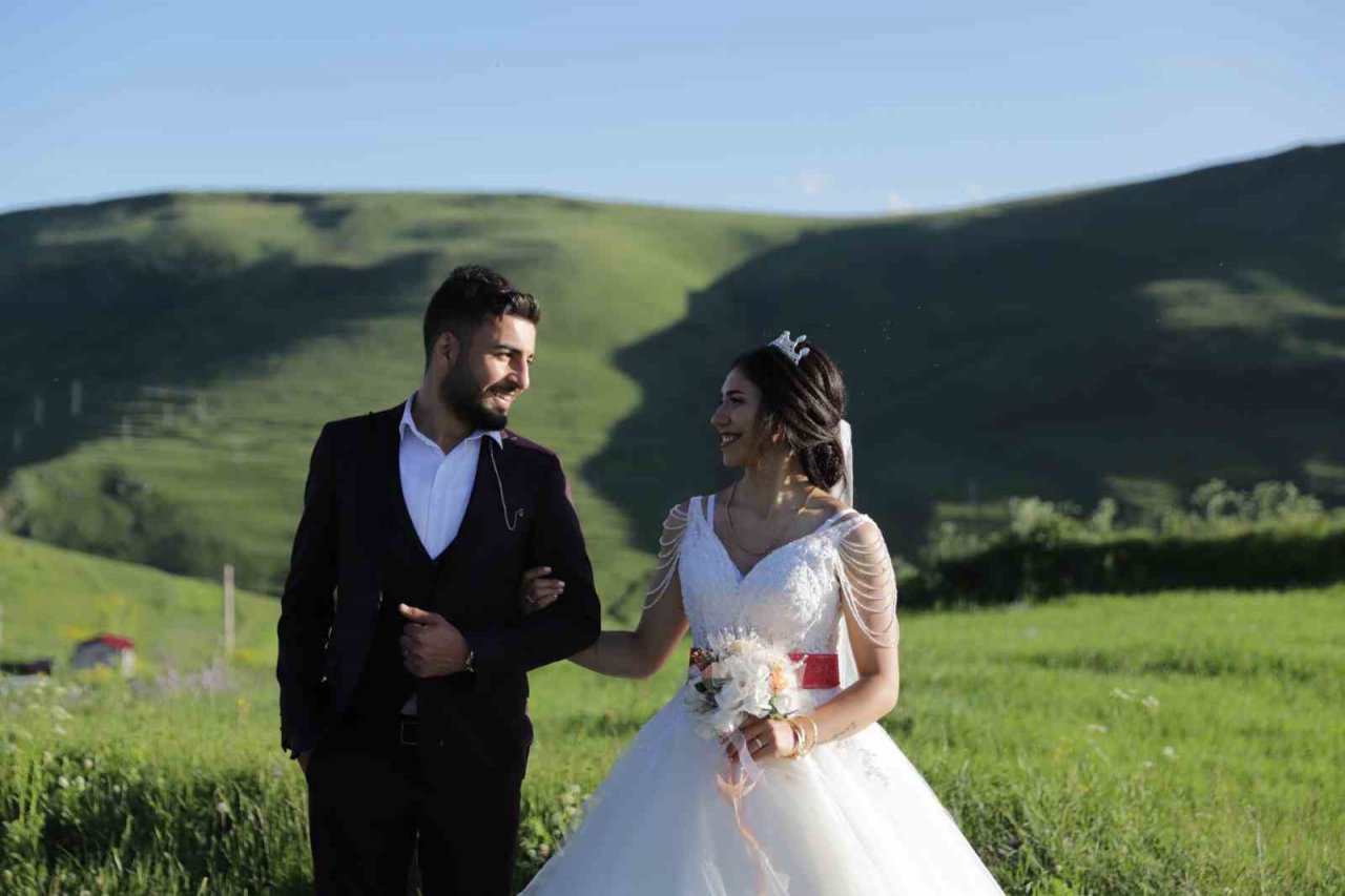 Karadağlar, çiftlerin yeni gözdesi