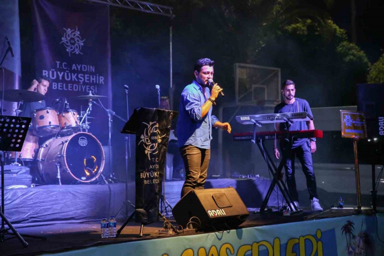 Aydın Büyükşehir Belediyesi’nden Sultanhisar’da konser