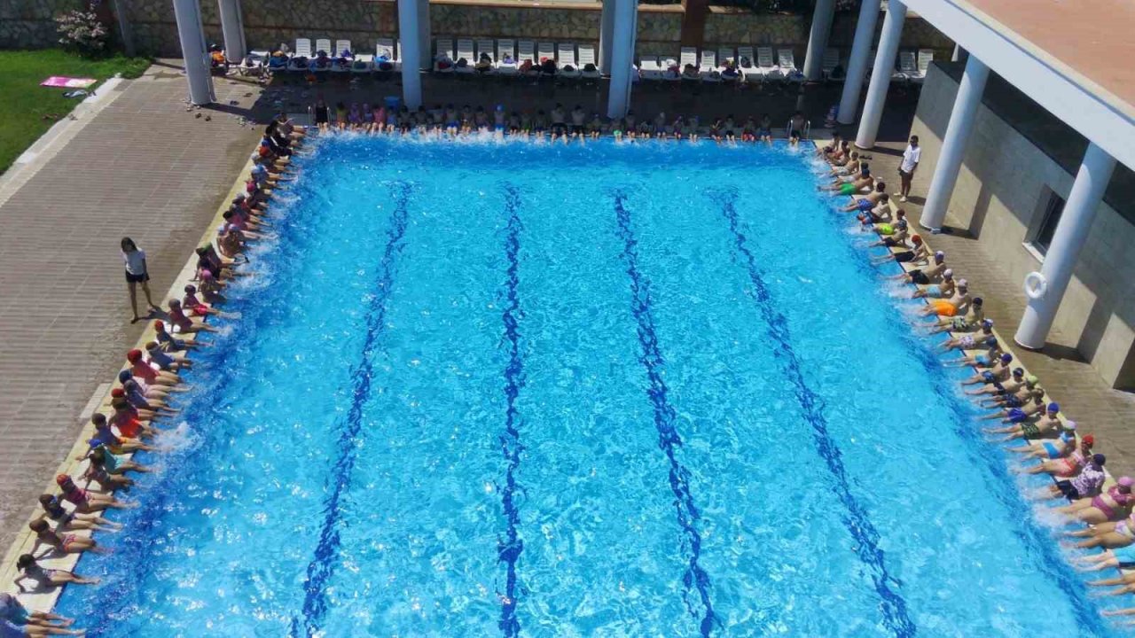 Kuyucak’ta yüzme bilmeyen kalmayacak