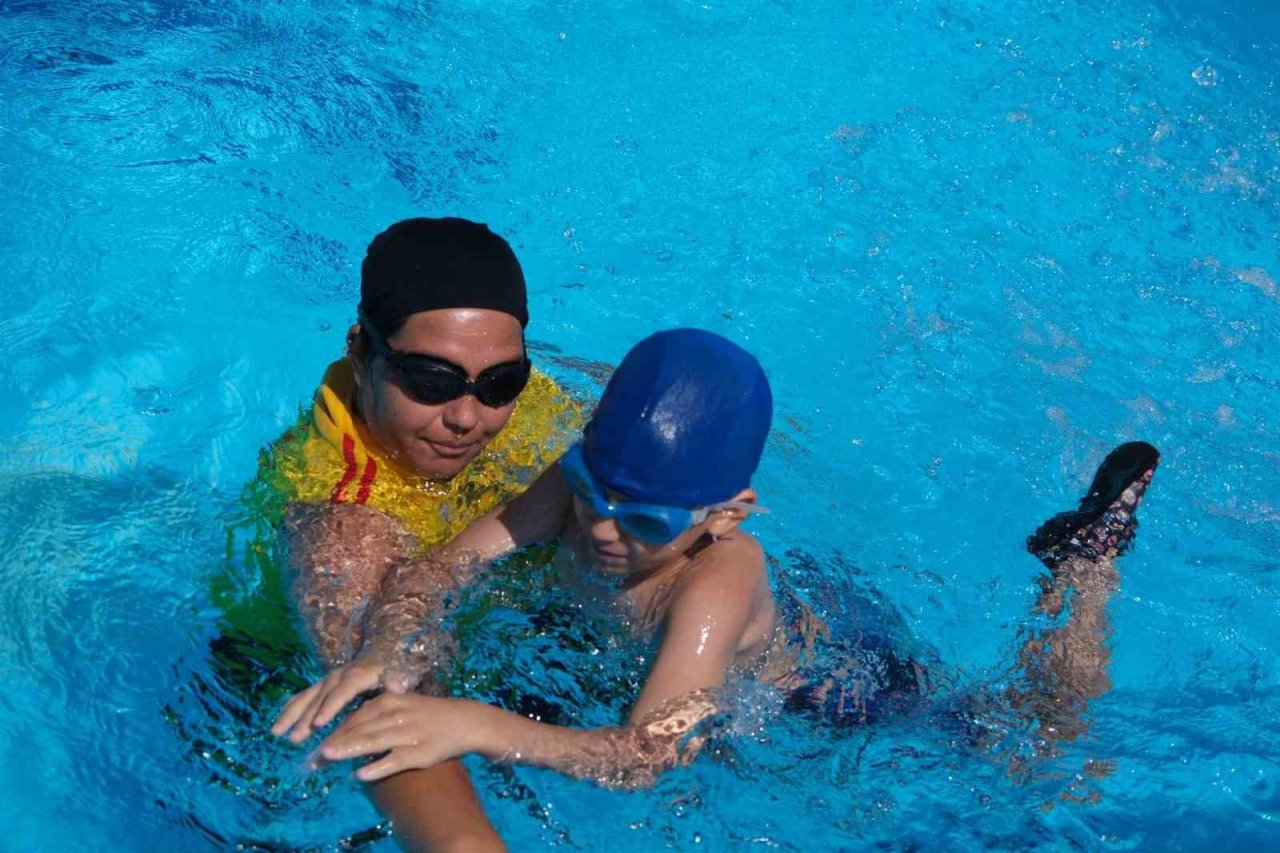 Kuyucak’ta yüzme bilmeyen kalmayacak