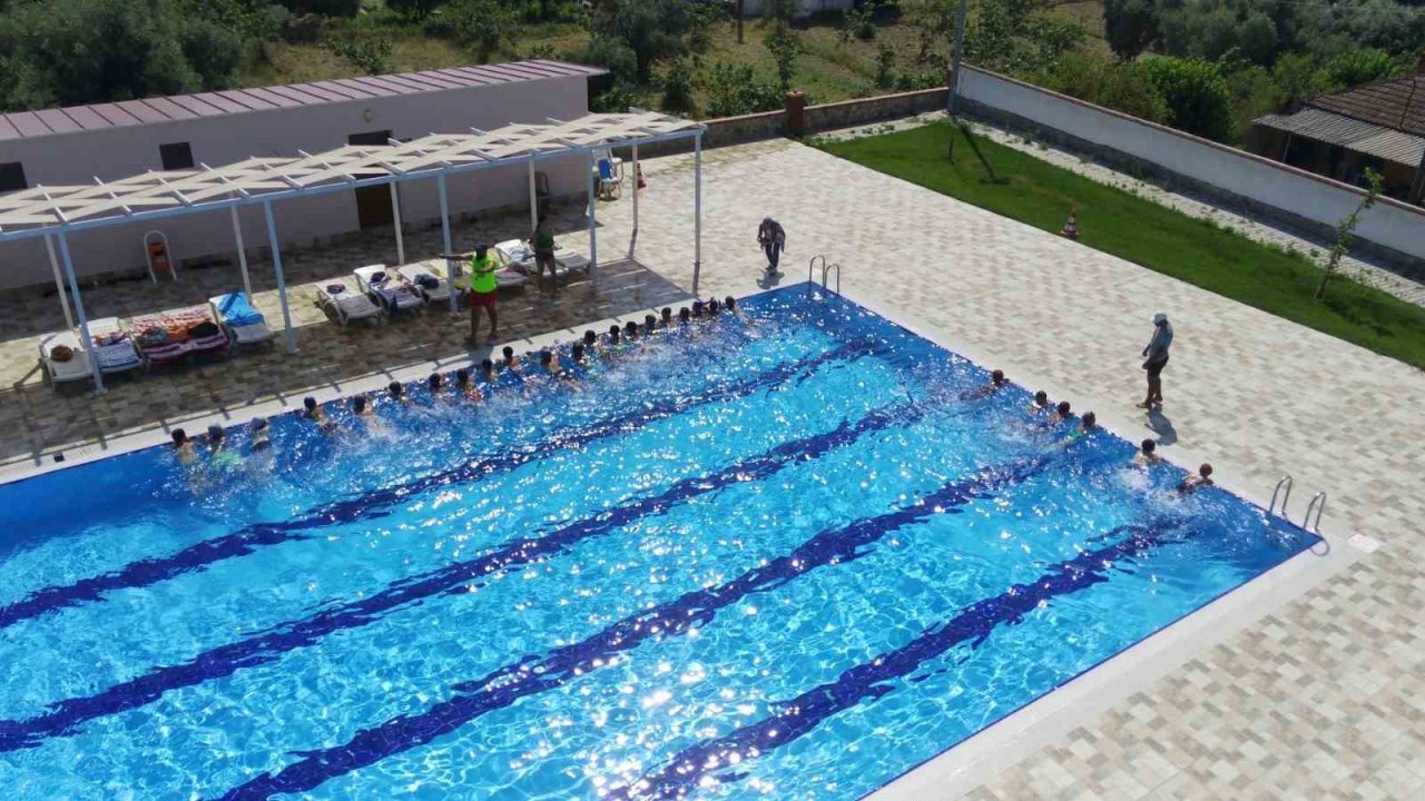 Kuyucak’ta yüzme bilmeyen kalmayacak