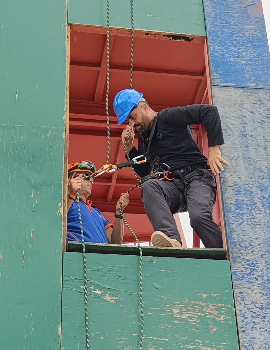 Profesyonel arama ve kurtarma ekibi kuruluyor