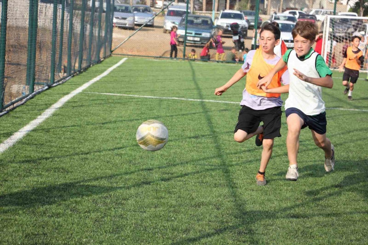 Mahalleli çocuklar spor yapma imkanına kavuştu