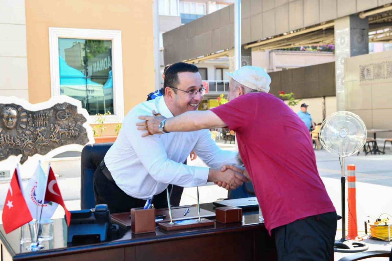Dünyanın en büyük makam odası "Meydan Makam"