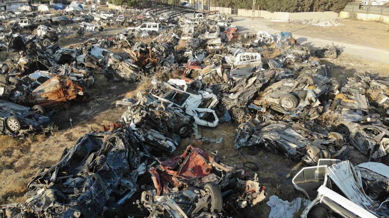 Enkazdan çıkarılan araçların akıbeti belli oldu