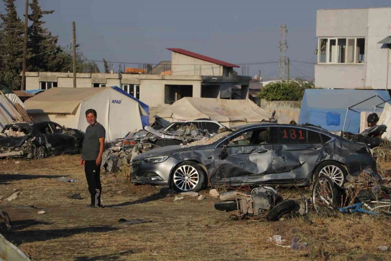 Enkazdan çıkarılan araçların akıbeti belli oldu