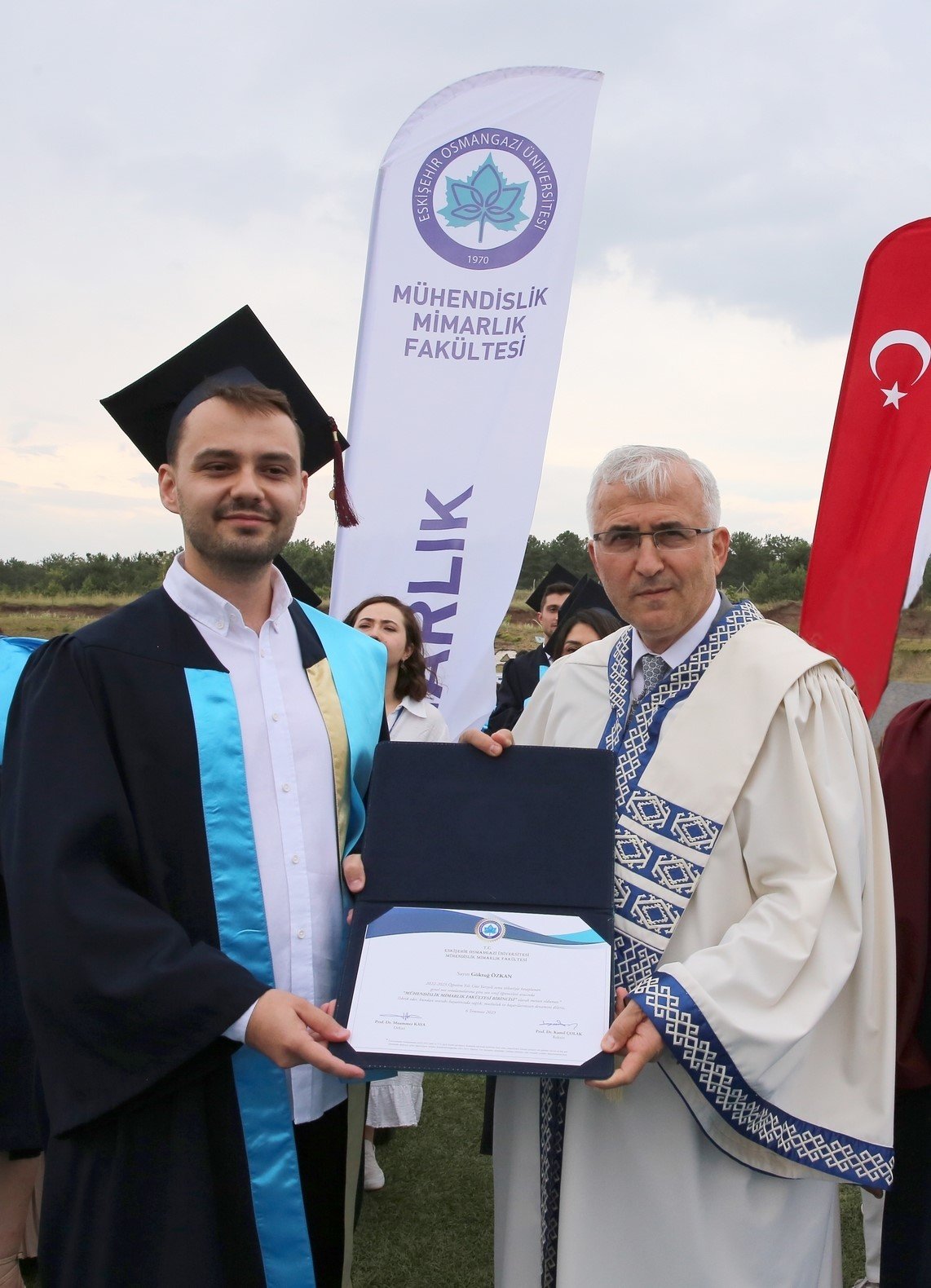 ESOGÜ’de mezuniyet coşkusu başladı