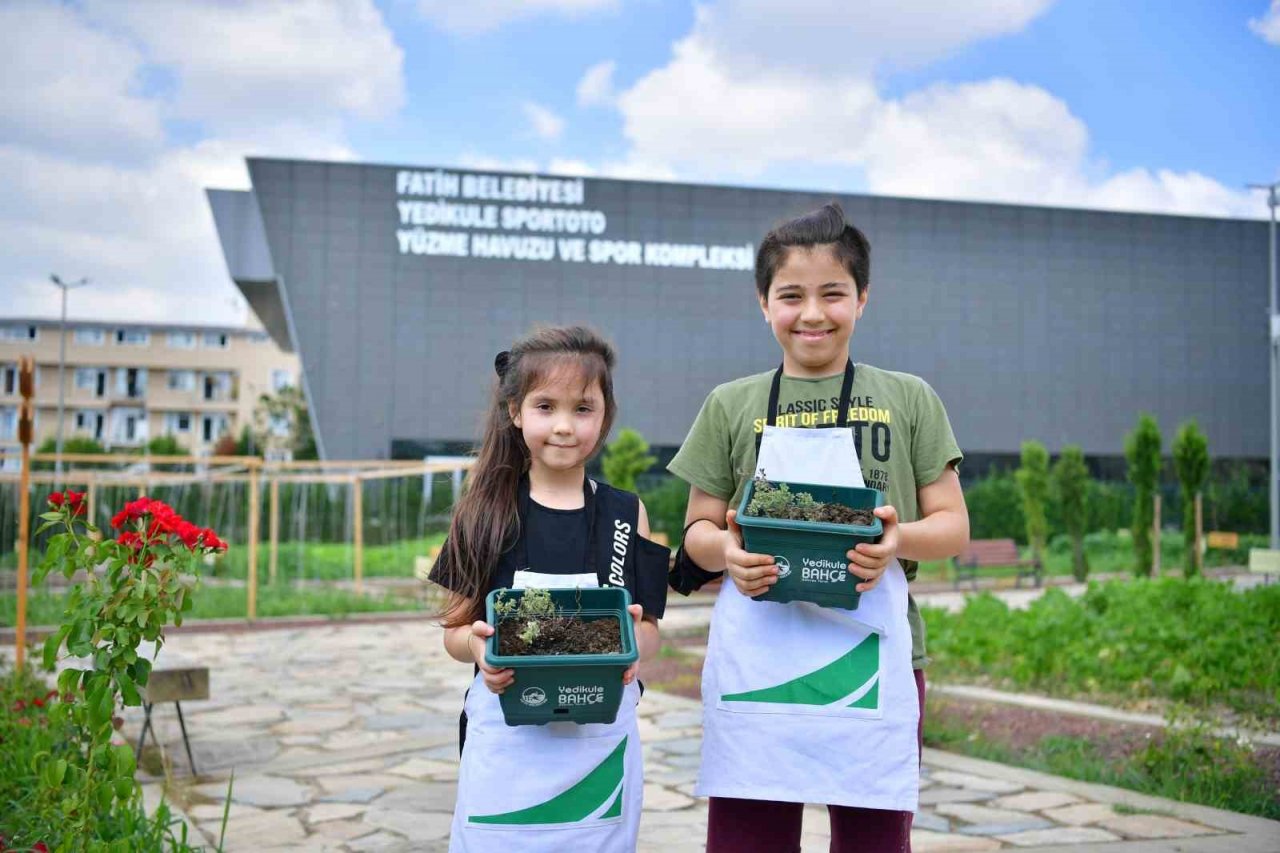Yedikule ve Ayvansaray bahçelerinde yaz atölyeleri başladı