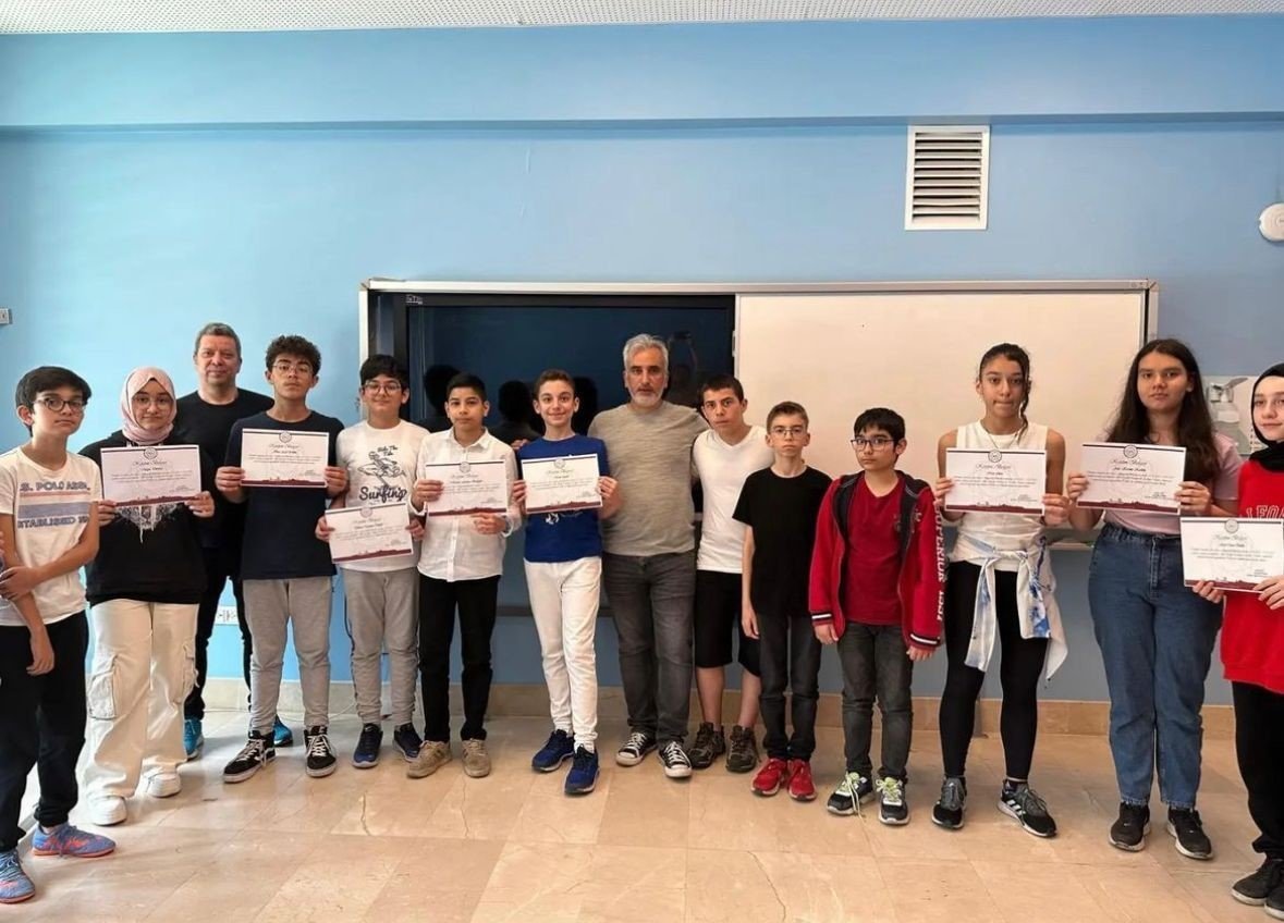 İstanbul Atatürk Fen Lisesi başarıları ile tercihlerde öne çıkıyor