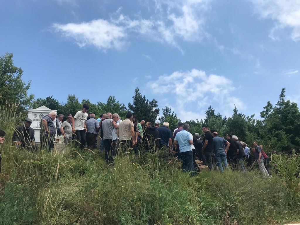 Eşi tarafından öldürülen kadın ve annesi Tokat’ta toprağa verildi