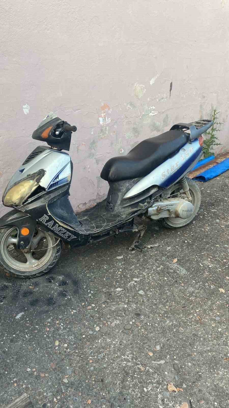 Evin önündeki motosikleti çalan hırsız, yakalanarak tutuklandı