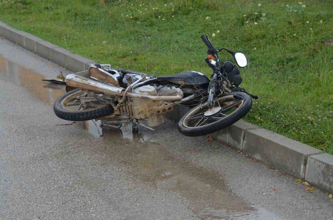 Feci kazada yaralanan genç 20 günlük yaşam savaşına yenik düştü