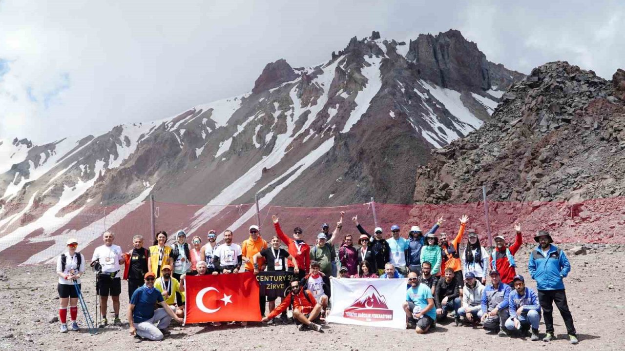 Erciyes Ultra Sky Trail Dağ Maratonu, VK etabı ile başladı
