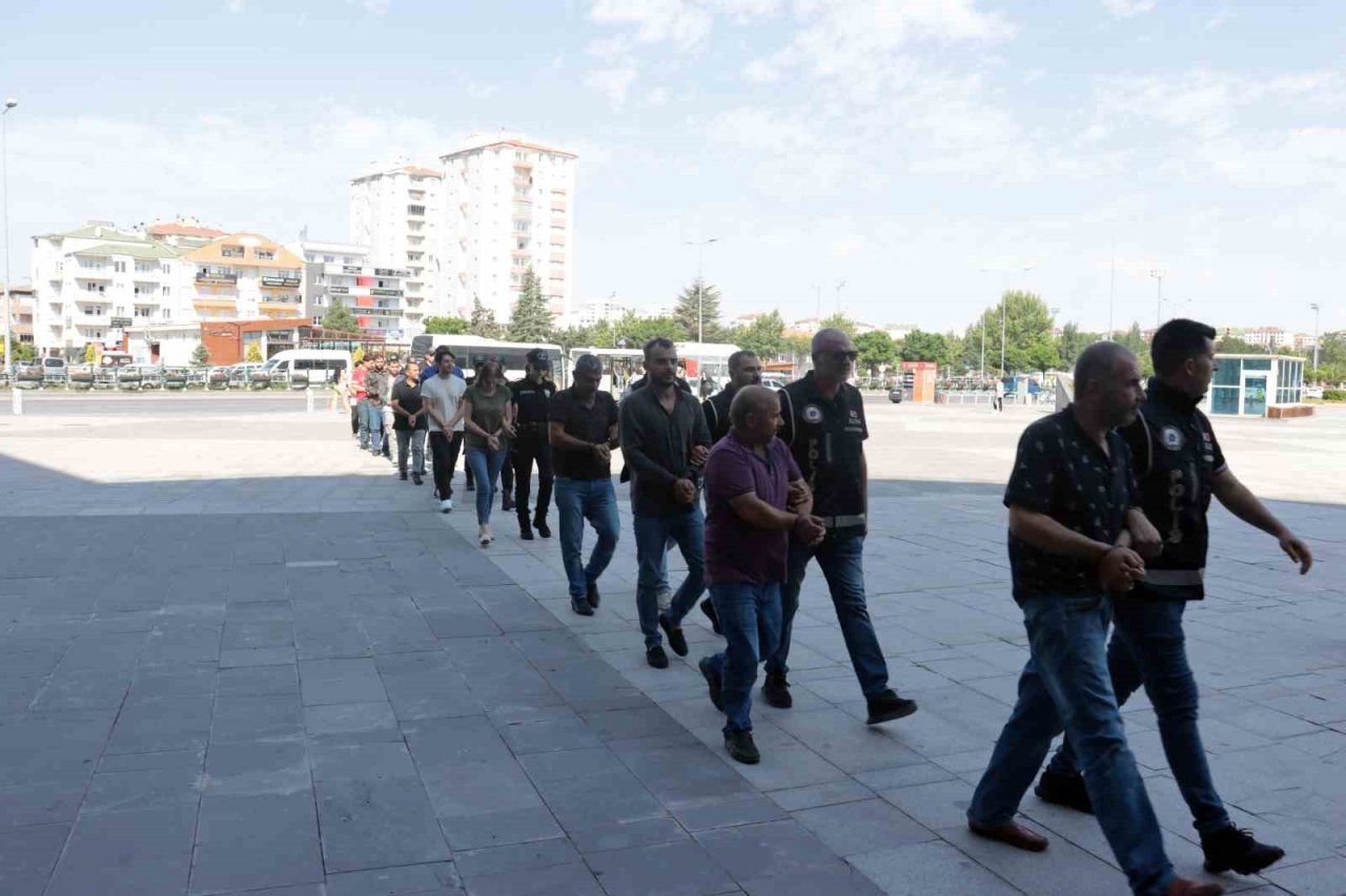 ’Siyah inci’ operasyonunda 18 şüpheli adliyede