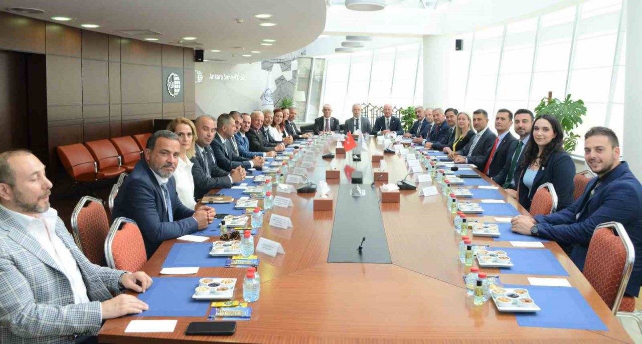 Ankara Sanayi Odası ile Kıbrıs Türk Sanayi Odası, Kardeş Oda İşbirliği Protokolü imzaladı