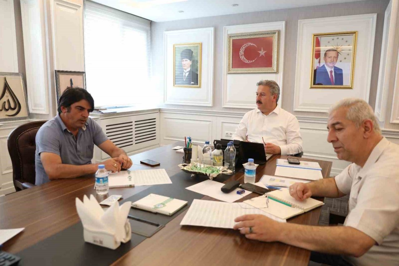 Melikgazi’de etkinliklerle dolu bir yaz geçecek