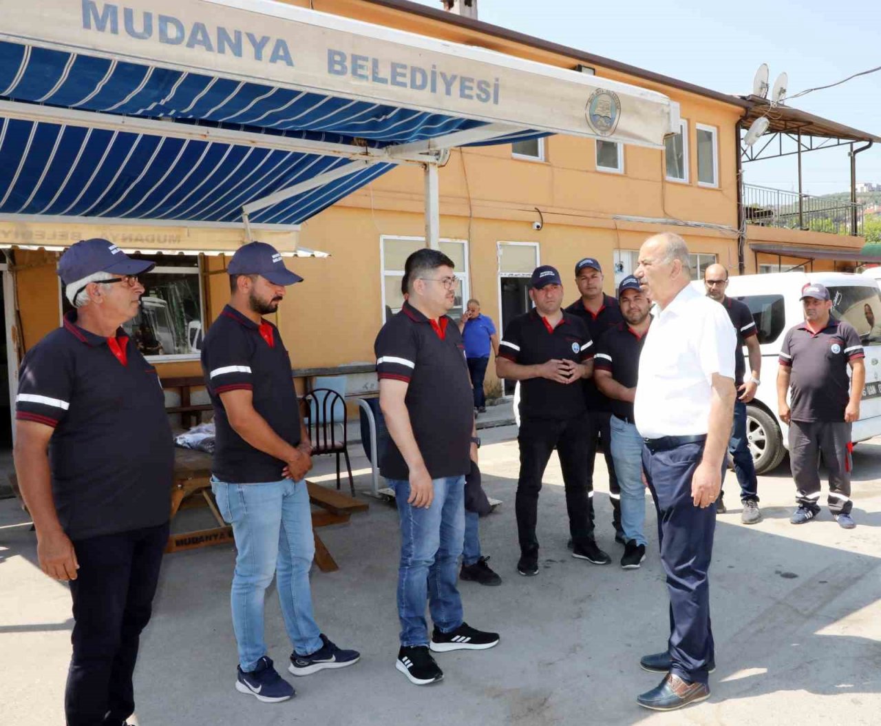 Mudanya Belediyesi’nden daha temiz Mudanya için personel takviyesi