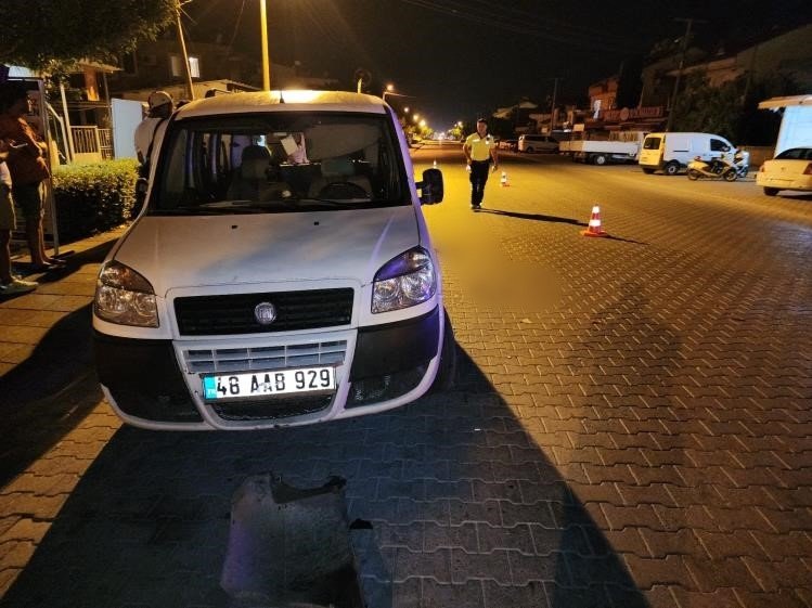 Fethiye’de otomobile çarpan motosikletin sürücüsü hayatını kaybetti