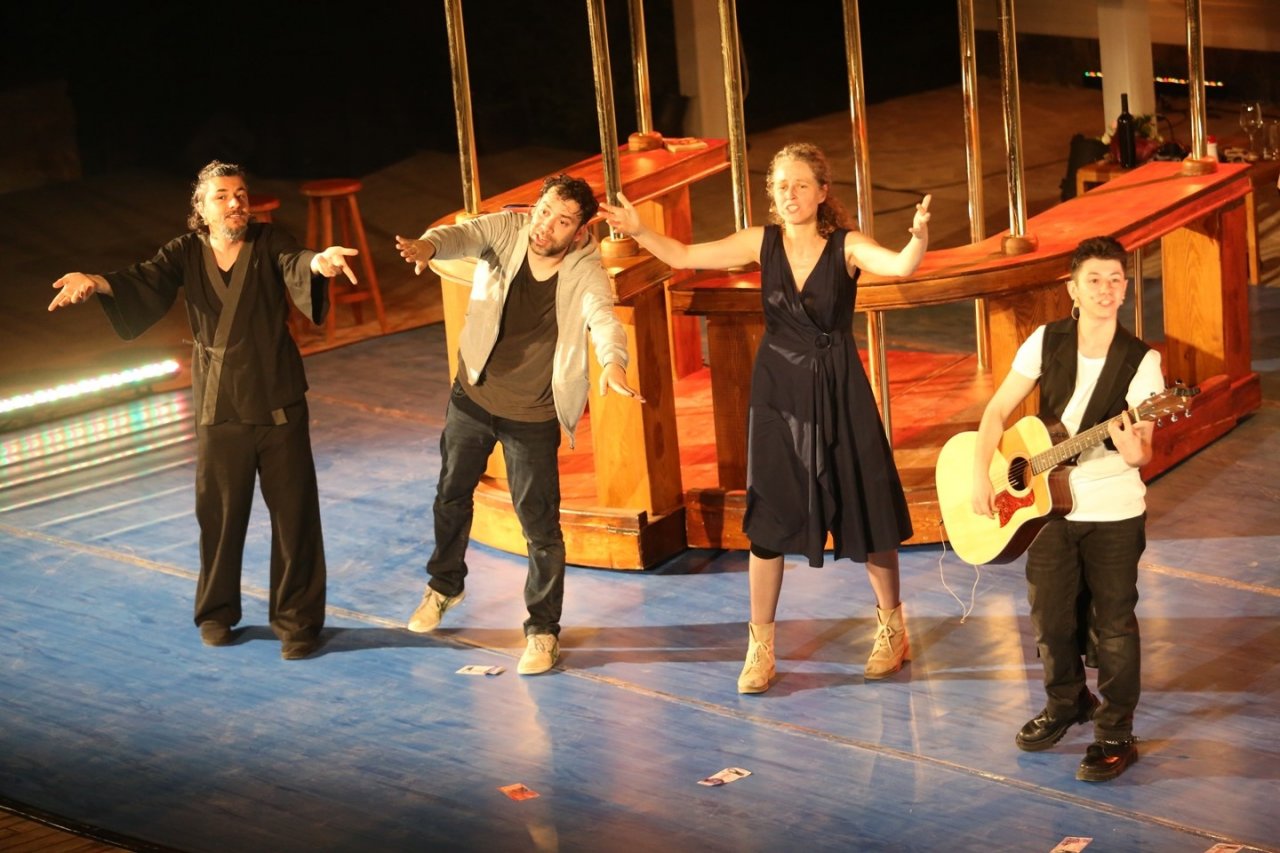 Nilüfer’de ormanda açık hava tiyatro keyfi başladı