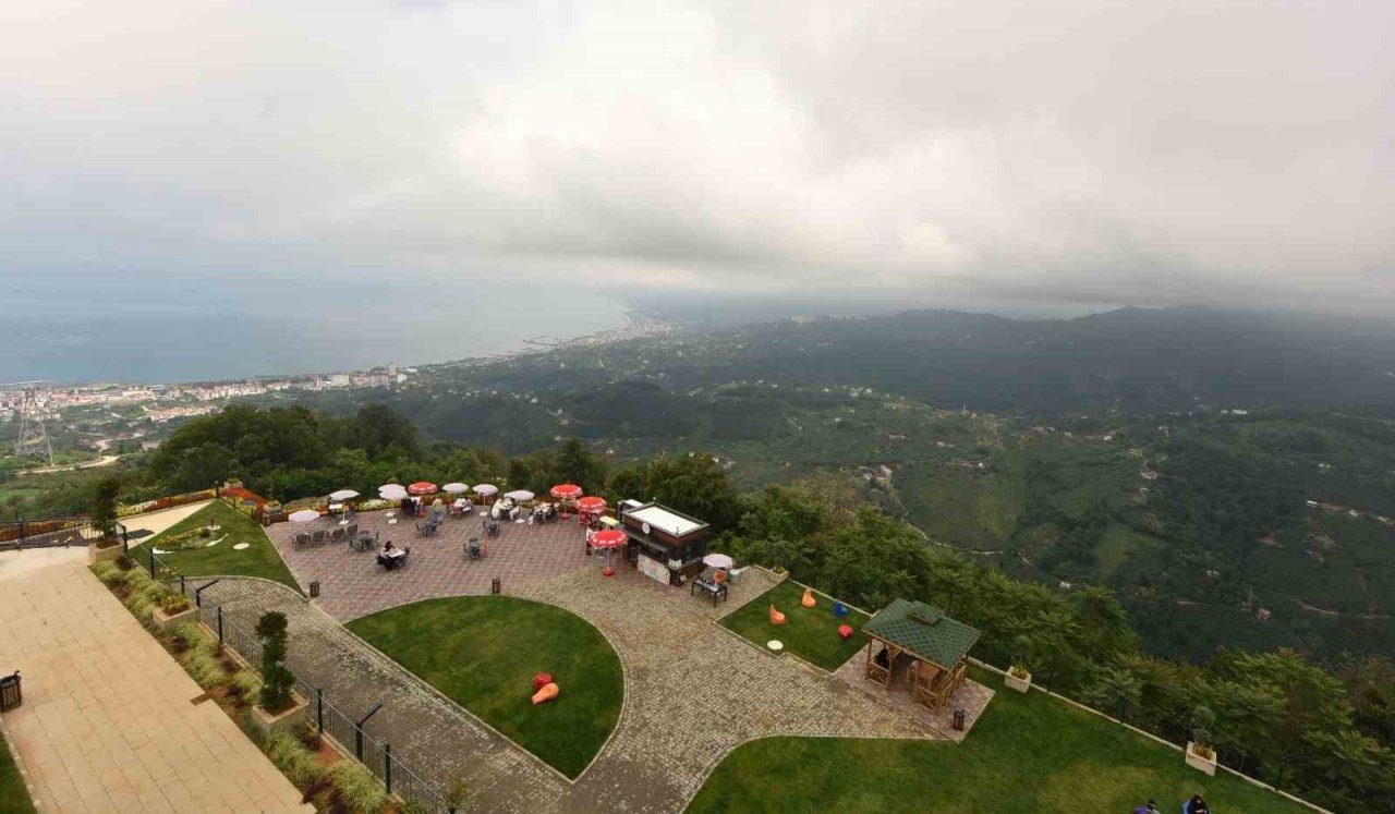 Beşikdağı’na teleferik ile çıktılar, projeyi yerinde incelediler